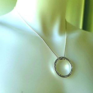 Fashion Silver Color Crystal Circle of Life Chain Necklace